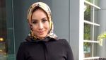 Shinta Bachir Buka Hijab Hingga Kembali Tampil Seksi