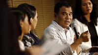 Rencananya, Garin tak hanya akan menayangkan Setan Jawa secara terbatas. Film tersebut juga akan tayang di beberapa negara seperti Australia dan Belanda.