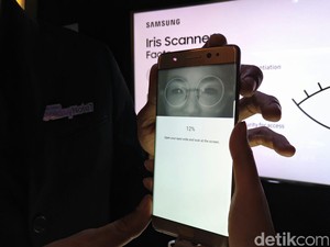 Pemindai Iris Hadir di Ponsel Medioker? Tunggu Saja