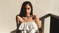 Wajah cantik Valerie Thomas membuatnya kerap disandingkan dengan Sofie Vergara. (Dok. Instagram/valerieethomas)