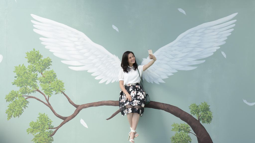 Rahasia Cantik Luar-Dalam Chelsea Islan