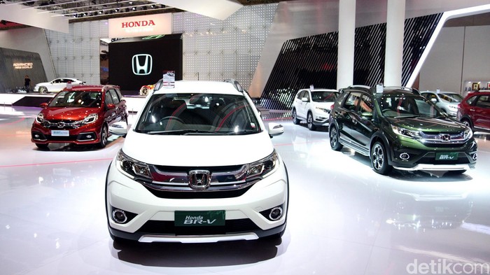 Penjualan Mobil di Indonesia Naik