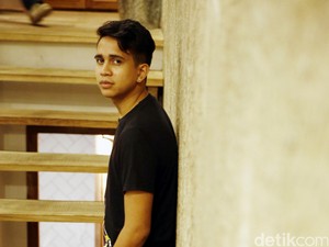 Andovi Da Lopez Percaya Diri Ikut Main Film Dilan 1991
