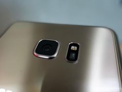 Unboxing Galaxy Note 7 di Jakarta