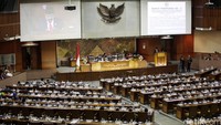 Kesepakatan dicapai setelah masing-masing fraksi menyampaikan pandangan umum dalam sidang paripurna di Gedung DPR, Jakarta, Selasa (23/8/2016).