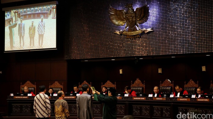 Sidang LGBT di MK RI dan Sikap Eropa yang Masih Terbelah Soal Moral-HAM