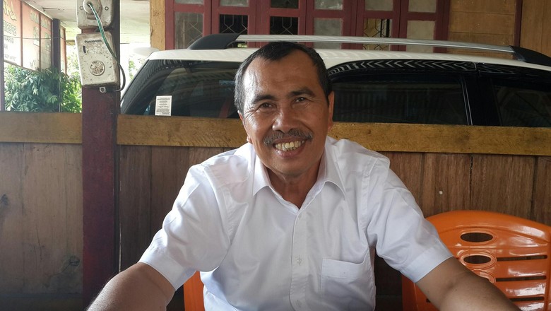 Yel-yel Suporter PSPS Hina Gubernur, LAM Riau Protes Keras Yel-yel Suporter PSPS Hina Gubernur, LAM Riau Protes Keras