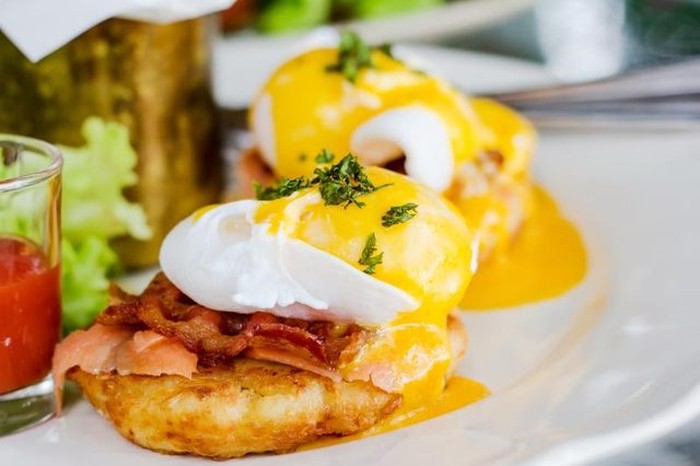 egg benedict egg benedict