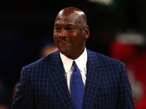 Foto-foto Rumah Super Luas Michael Jordan 11 Tahun Dijual Nggak Laku-laku