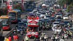 Atlet Olimpiade Diarak Menuju Istana
