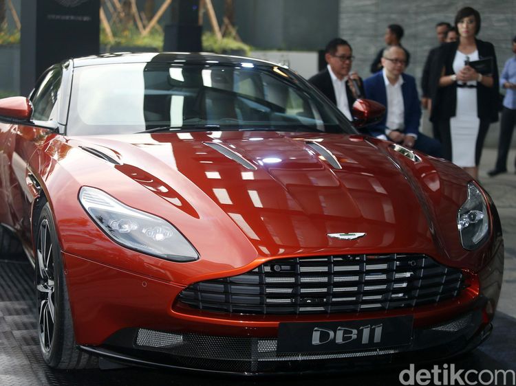 Aston Martin DB11 Sapa Jakarta