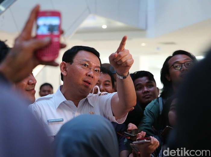 Banjir Parah di Kemang, Ahok: Kali Krukut dan Grogol Harus Dinormalisasi!