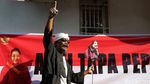 Aksi Teatrikal Seniman di DPP PDIP