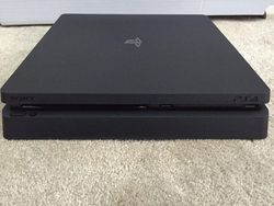 Keren! PlayStation 4 Slim Tampil Beda