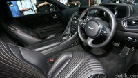 Interior Aston Martin DB11.