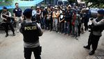Ricuh di Trisakti, Puluhan Orang Diamankan