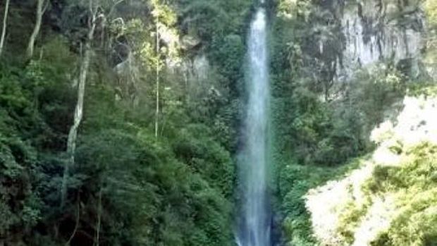 Air terjun Coban Rais di Malang