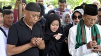 Raut kesedihan terlihat di wajah presenter Bukan Empat Mata itu. Pool/Noel/detikFoto.