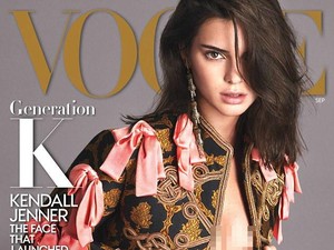 Foto Kendall Jenner Ini Tak Ditampilkan di Vogue, Terlalu Seksi?