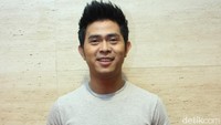 Penyanyi Cakra Khan juga akan mengisi panggung pembukaan Asian Games nanti. Ia akan membawakan lagu Kemenangan ciptaan Ade Govinda dan Anji. Foto: Hanif