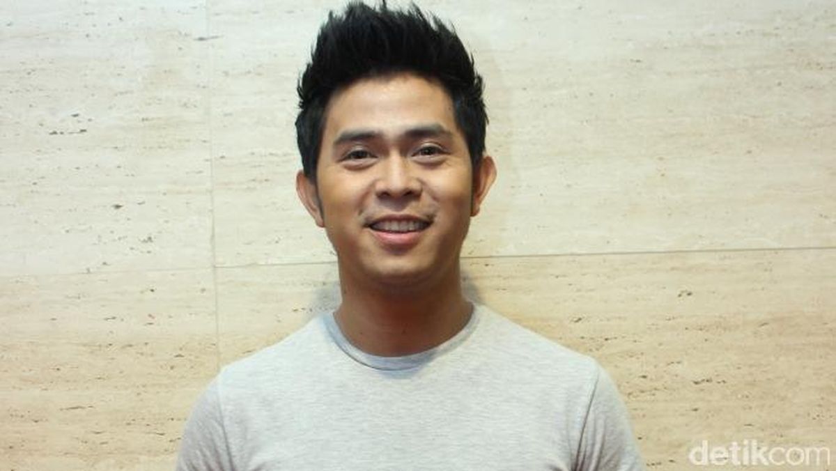 Chord Gitar Kekasih Bayangan Dari Cakra Khan