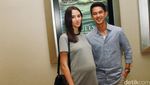 Hamil 7 Bulan, Dahlia Poland dan Fandy Christian Makin Mesra