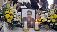 Jenazah disemayamkan hingga Sabtu (27/8) mendatang. Pool/Noel/detikFoto.