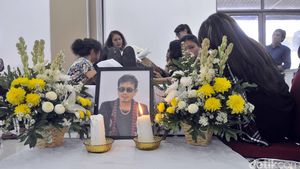 Jenazah Eddy Silitonga Disemayamkan