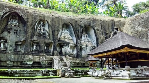 Candi di Gianyar, Bali