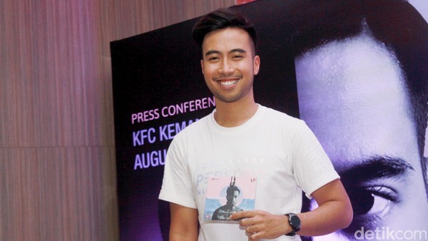 Vidi Aldiano Rilis Album Persona