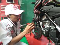 Tak Hanya Dokter Mekanik Bengkel Motor Pun Perlu Stetoskop Ini