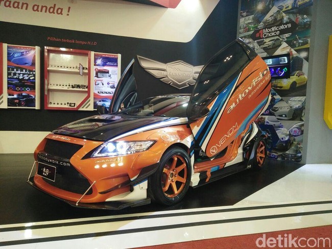 Honda CR-Z untuk Balap di Jalanan