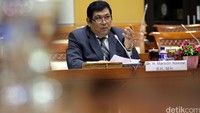 Awalnya, dia juga mengungkapkan banyak para terdakwa yang takut mengajukan kasasi gara-gara ada Artidjo effect, yakni berkenaan dengan sikap hakim agung Artidjo Alkostar yang kerap memberi tambahan hukuman bagi terdakwa yang mengajukan kasasi.