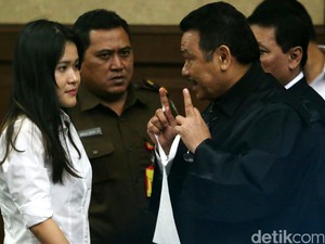 Penjelasan Saksi Ahli Kenapa Sianida Hanya Ditemukan di Lambung Mirna