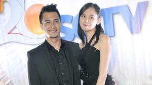 Setelah tujuh tahun menikah, Meiza Aulia resmi menggugat cerai Eza Gionino pada 3 September 2025. Foto: Noel/detikHOT