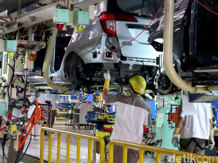 Jalan-jalan ke Pabrik Toyota Calya dan Daihatsu Sigra