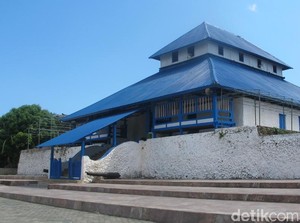 Kisah Masjid yang Konon Terdengar Suara Adzan dari Makkah