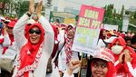 Minta Jadi PNS, Bidan PTT Demo di Istana
