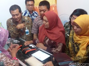Mensos Khofifah Luncurkan E Warong Pertama Di Yogyakarta