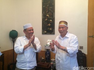Cerita Haji Ilyas Tentang Hidup Umat Muslim di Xian yang Semanis Tebu