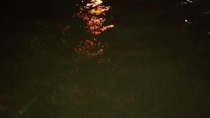 Banjir Selutut Orang Dewasa Landa Kramat Jati Jaktim