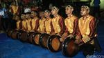 Tari Rapai Geleng Sambut Risers