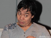 Komeng Bikin Slogan Yang Lain Makin Ketinggalan Jadi Kenyataan
