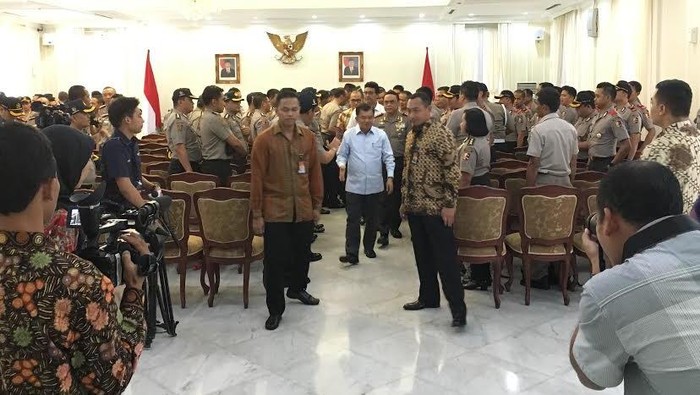 JK di Depan Perwira Polri: Pemberontakan Saat ini Dipimpin Facebook dan WA