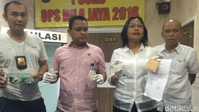 3 Pil Diduga Ekstasi dan 2 Kapsul di Rumah Gatot Brajamusti Dicek Labfor