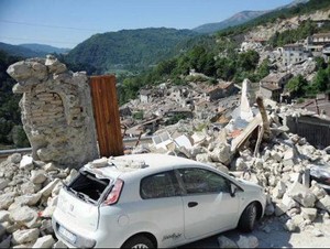 600 Chef Dunia Bantu Korban Gempa Italia