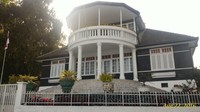 Rumah Pengasingan Bung Karno terletak di Parapat, Sumatera Utara. Di rumah inilah Bung Karno bersama Haji Agus Salim dan Sjahrir pernah diasingkan oleh Belanda (Habib Rifai/detikTravel)
