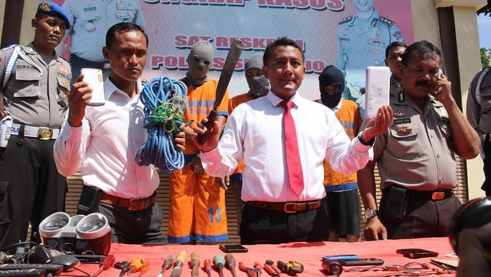 Tiga Spesialis Pembobol Rumah Kosong Dibekuk