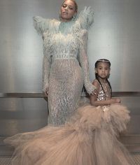 Koleksi Baju Ratusan Juta Rupiah Blue Ivy, Putri Beyonce di Usia 5 Tahun