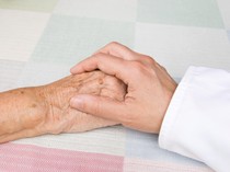 Kenali Pentingnya USG Karotis & Trans Kranial untuk Pencegahan Stroke